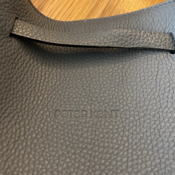 Peter Kent Women’s Gray Leather Bag OS - Picture 9 of 9